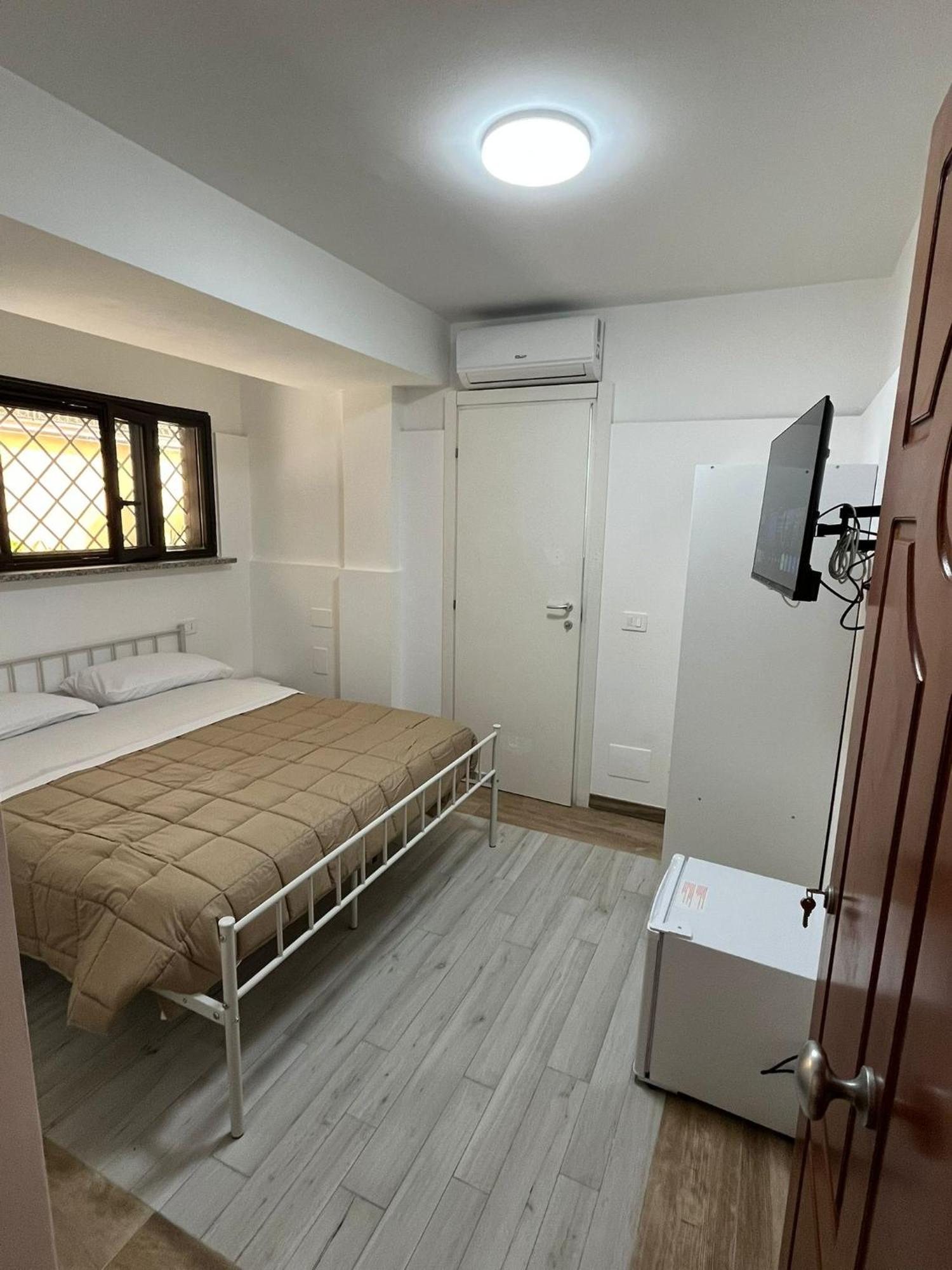 Aurora Rooms Pomigliano d'Arco Extérieur photo