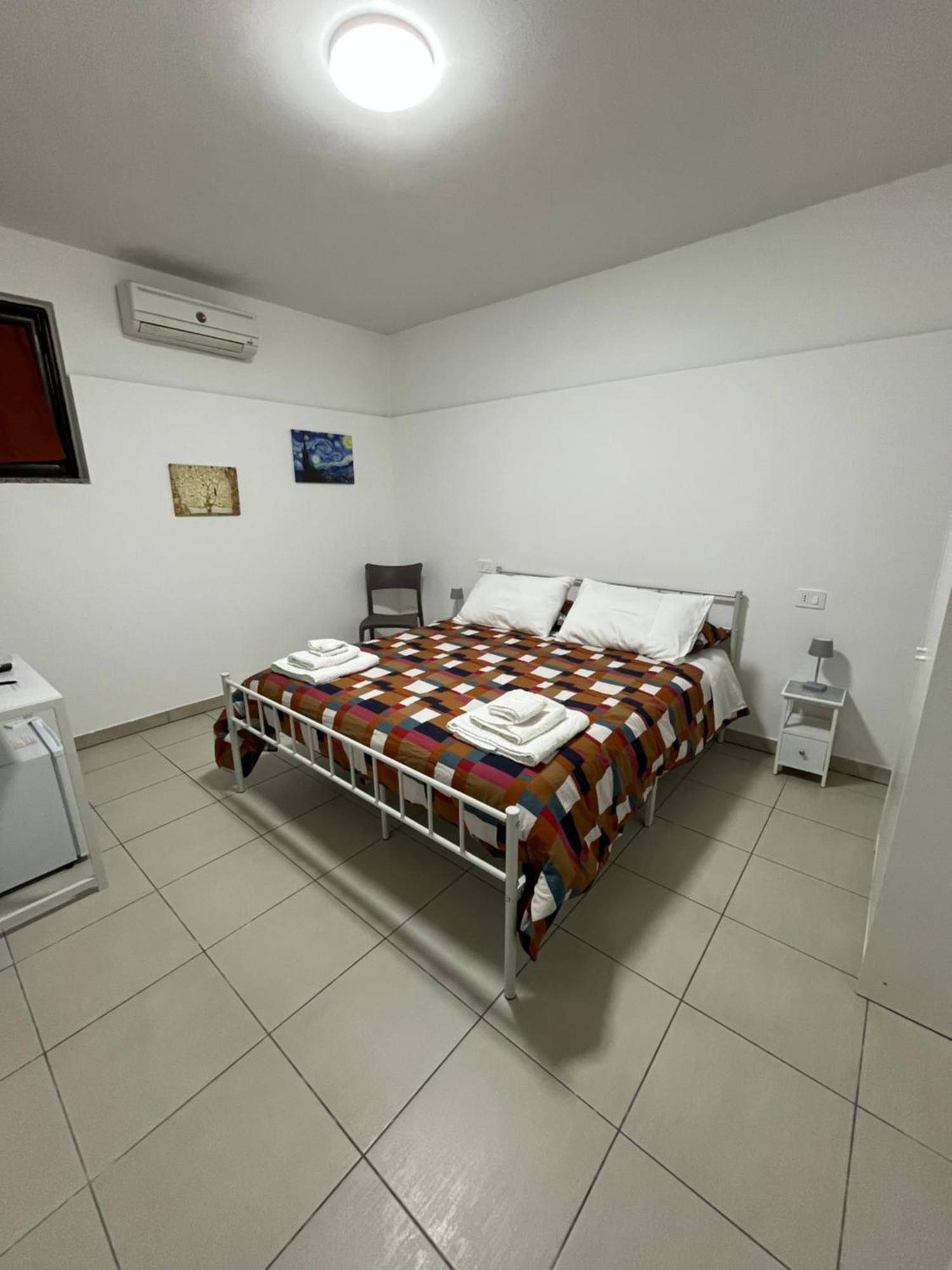 Aurora Rooms Pomigliano d'Arco Extérieur photo